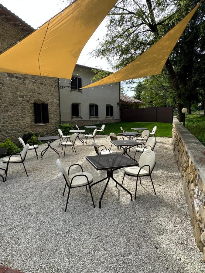 Agriturismo Akasha Γκούμπιο Εξωτερικό φωτογραφία